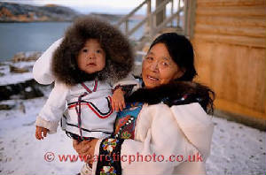 inuitwoman.jpg